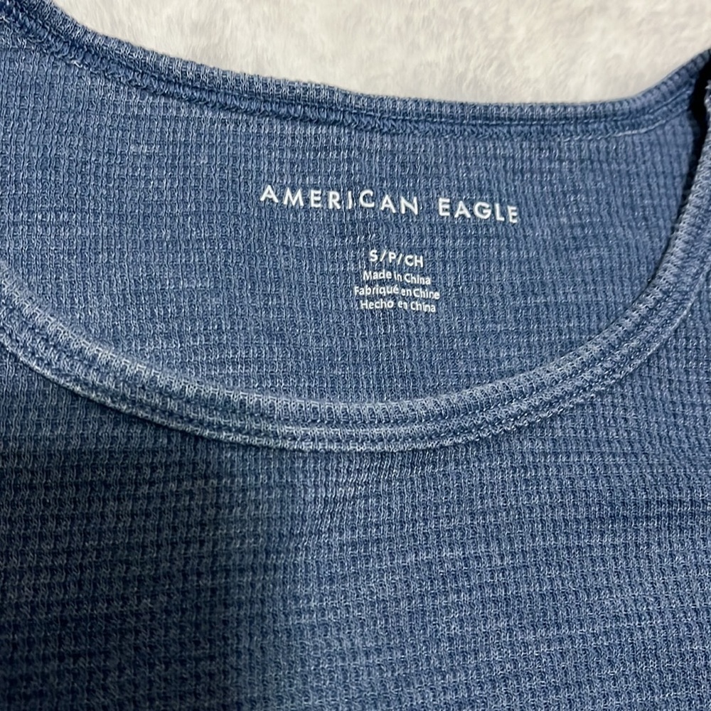Cropped Baby Tee - Juniors - Picture 3 of 11